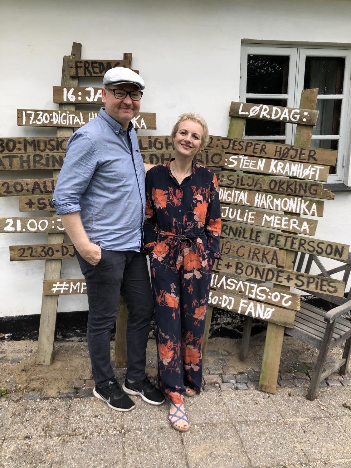 Henrik Milling og Pernille Petersson præsenterer årets Musik på Gården 2023